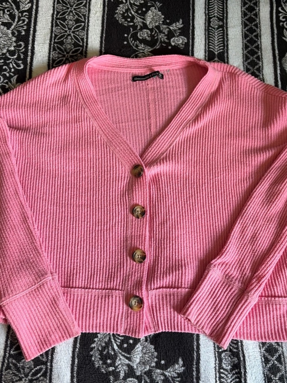 Abercrombie & Fitch Pink Ribbed Button-Front Cardigan